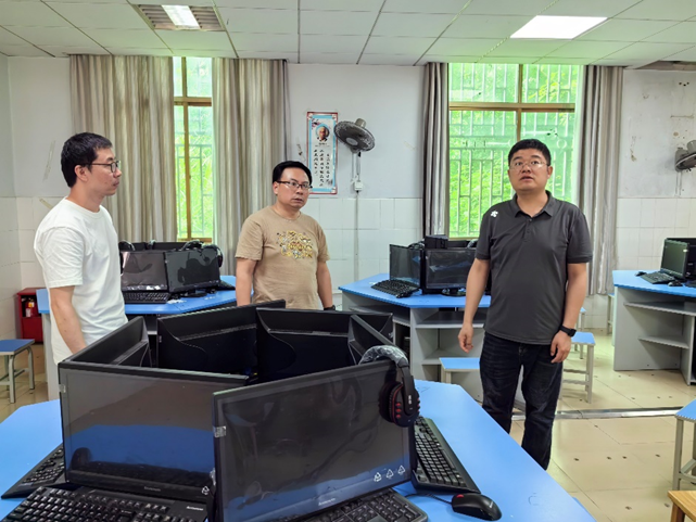 乐鱼(中国)开展实验室安全检查 筑牢安全防线